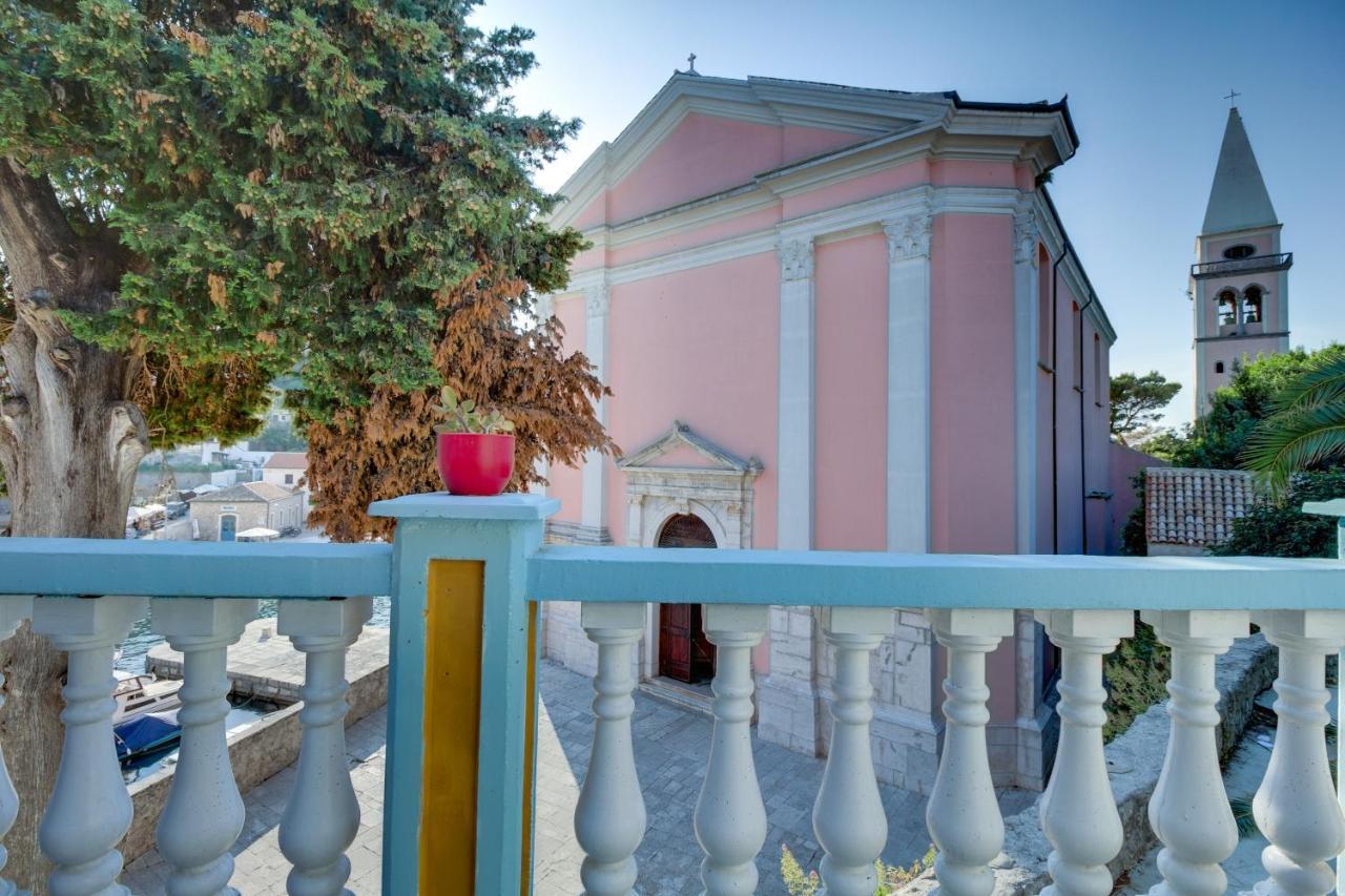 Villa Mozart Veli Lošinj Eksteriør billede